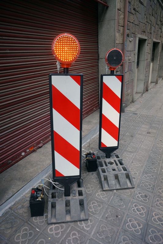 baliza señalizadora +bat.12v.300a.163x40x78 (55eu.) 2u